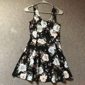 Divided flower dress